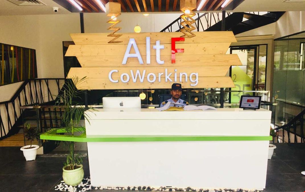 Alt.f - Success Tower