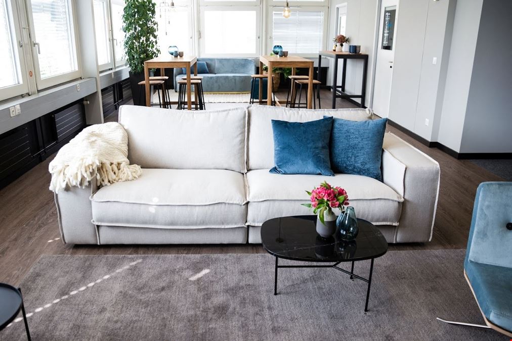 CV Labs - Zug (Meeting & Event Rooms, Co-Working, Fixed Offices, Café)