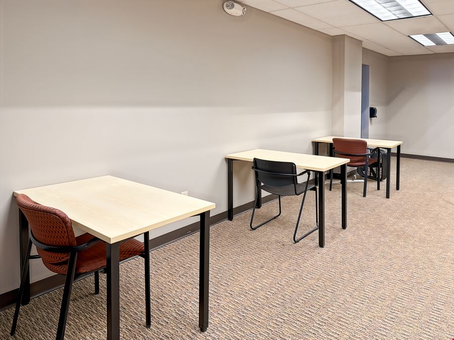 HQ - Lenexa - W 95th St