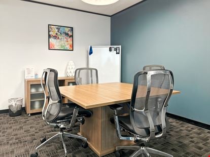 LA, New Orleans - Energy Centre Building