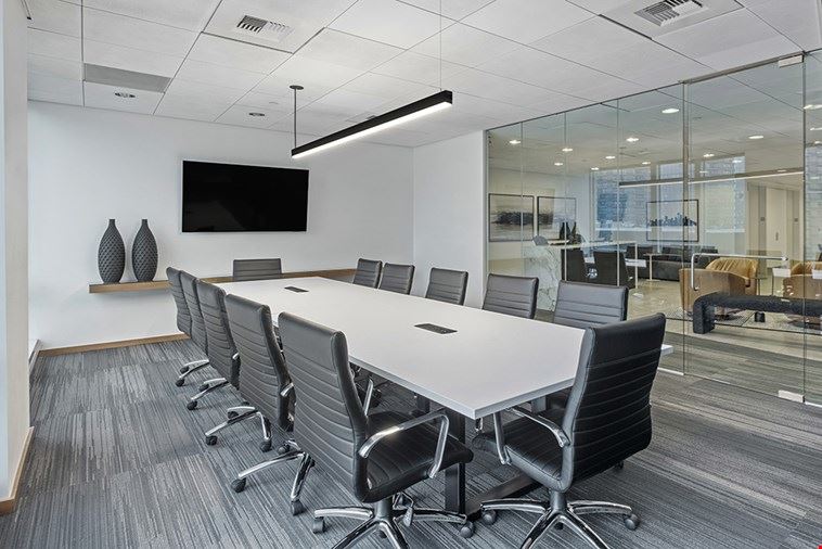 12 Person Meeting Room - Olympic