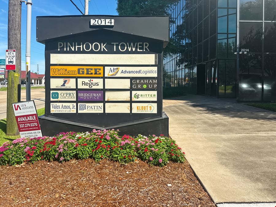 LA, Lafayette - W. Pinhook Rd.