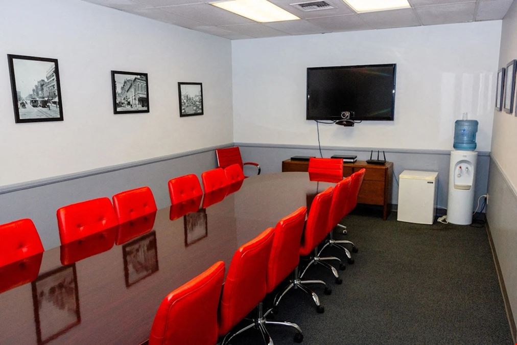 CW Business Center at LAX