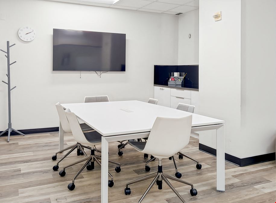 Regus - Eighteen Colegate