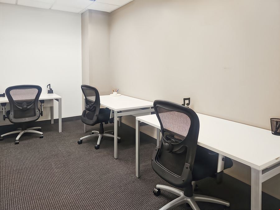 Regus - Hoboken - Riverfront Center