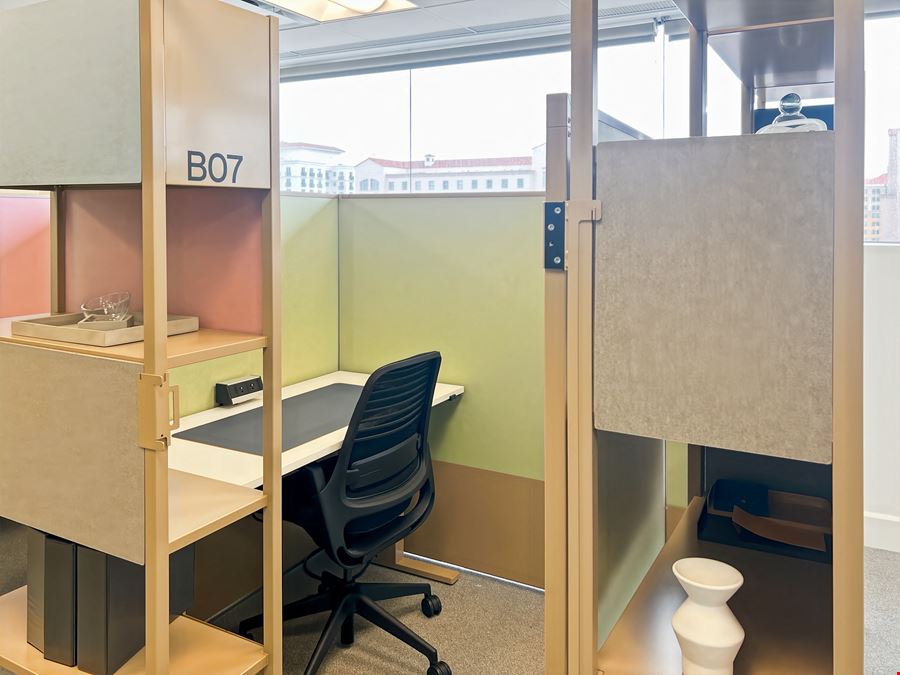 FL, Coral Gables - Alhambra Circle