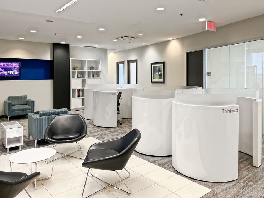 Regus - Pointe Claire - Montreal Airport