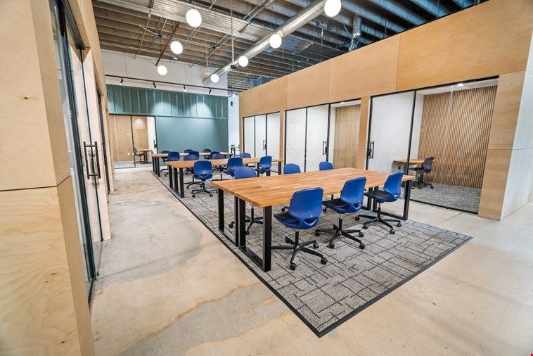 Dedicated Desk 22