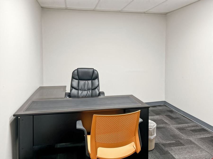 Regus - Waterford - Pontiac Lake Rd