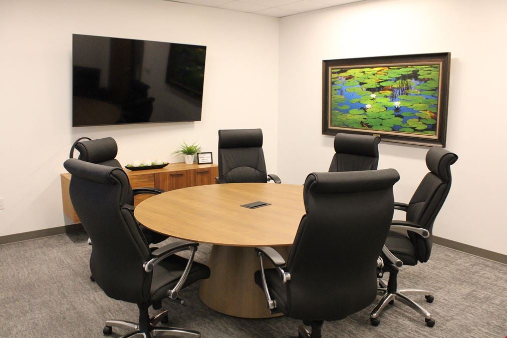 Small Premium Conference Room