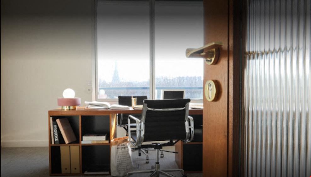 The Bureau - 25 Rue Du 4 Septembre