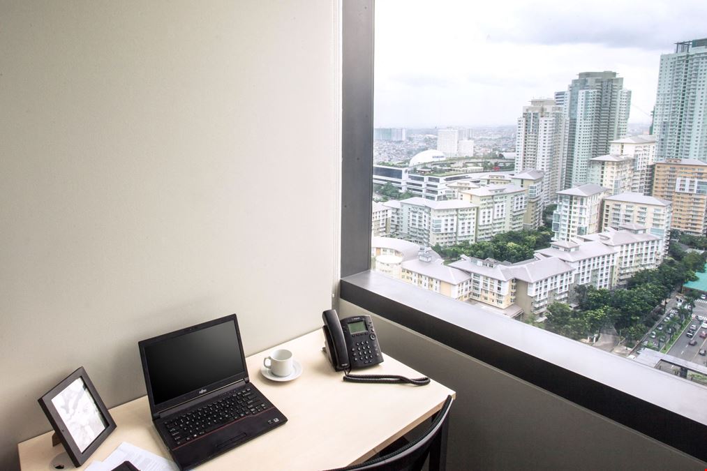 Compass Offices - BGC Corporate Center