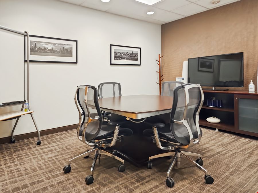 Regus - Greenwood Village - Tuscany Plaza
