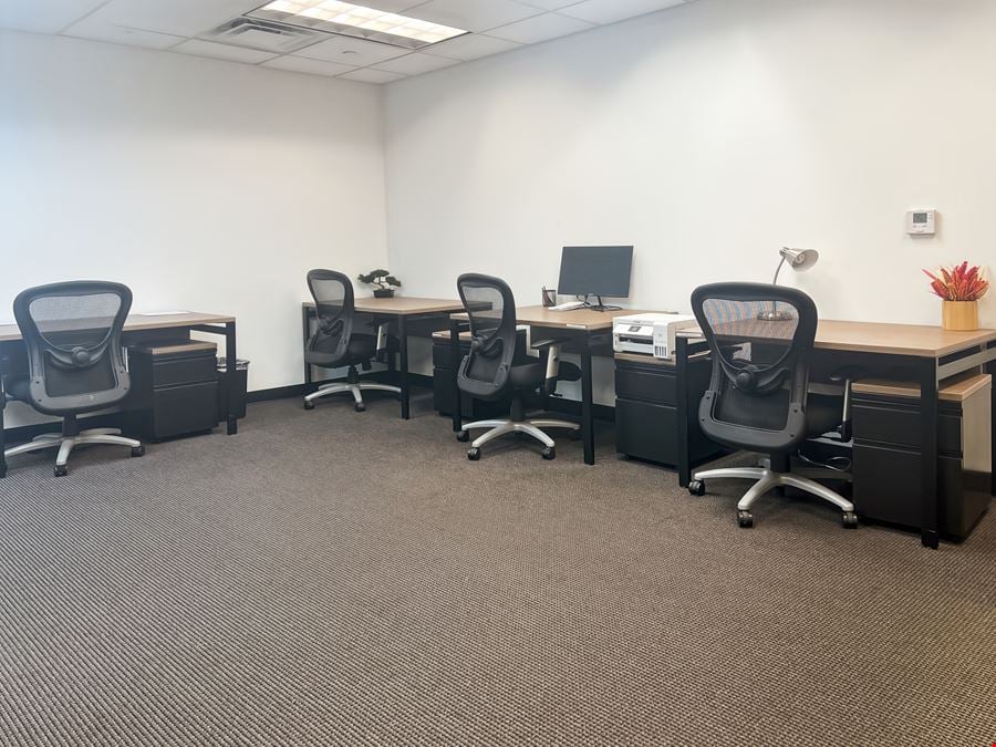 Regus - Aventura - Turnberry Plaza