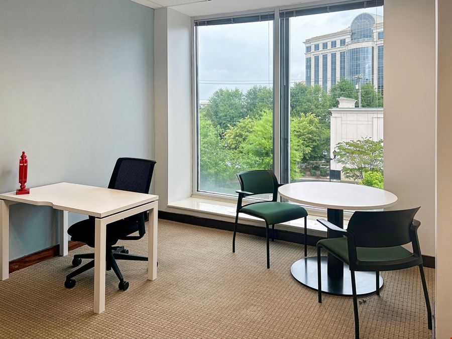 NC, Charlotte - Southpark Fairview