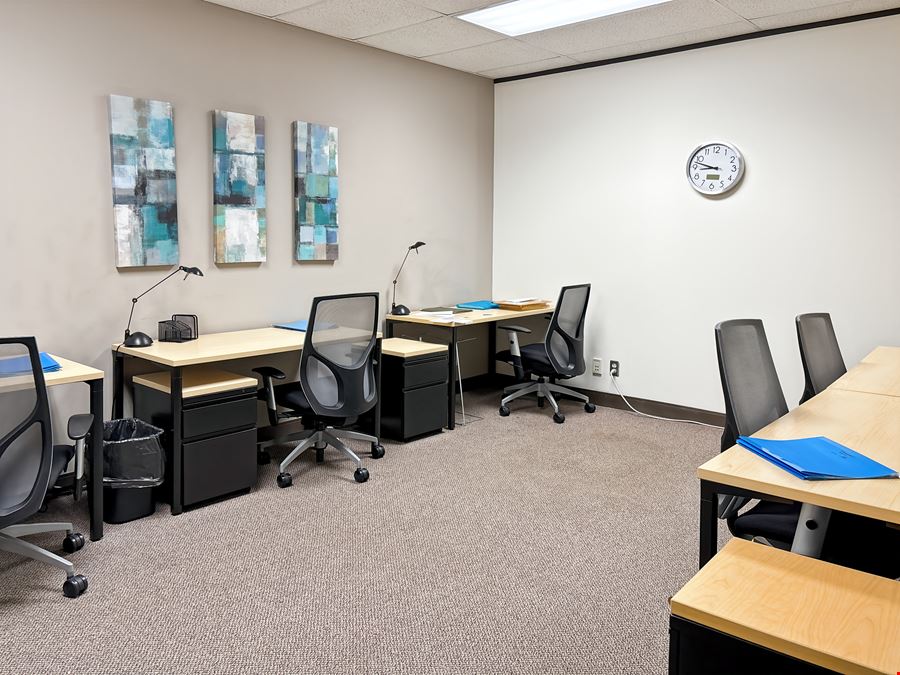 MI, Troy - Troy Liberty Center