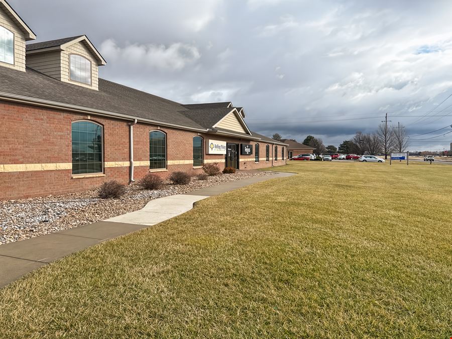 Regus - Hutchinson - 23rd Ave