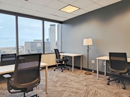 Regus - Kansas City - Crown