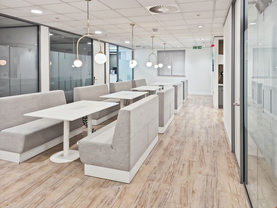 Regus - Enfield Innova Park
