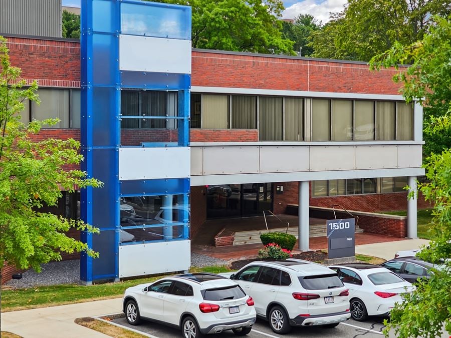 Regus - Burlington - The District