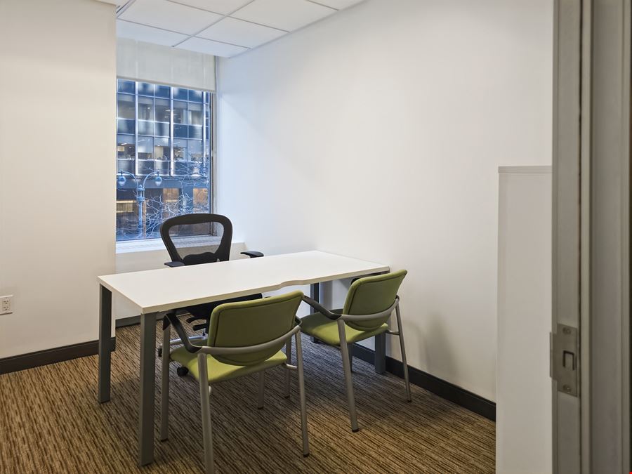 Regus - New York City - 600 Third Avenue