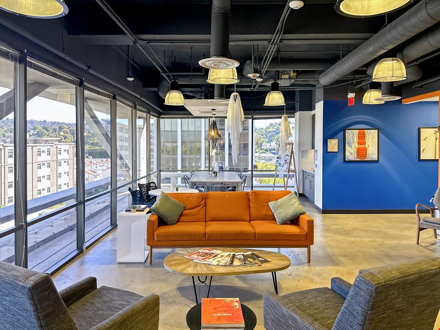 CA, Sherman Oaks - Galleria