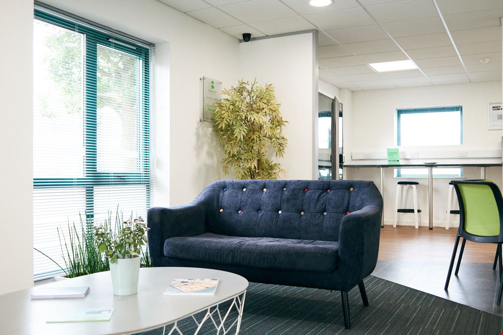 Basepoint - Harts Farm Way