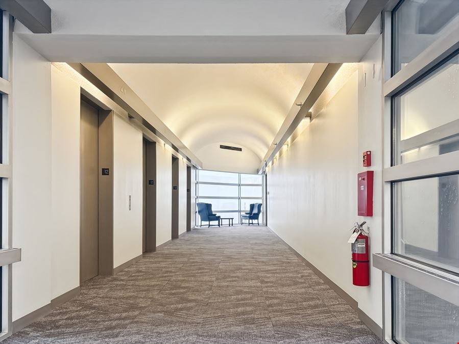 Regus - Fort Wayne - Indiana Michigan Power Building