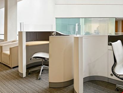 Regus - Chicago West Loop 200 S Wacker