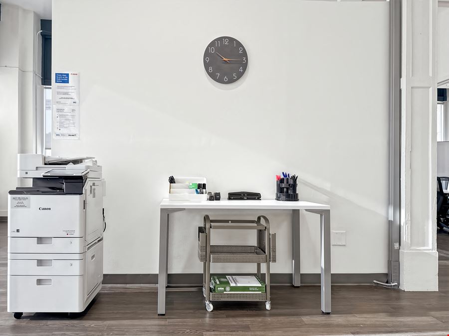 WV, Charleston - Quarrier St