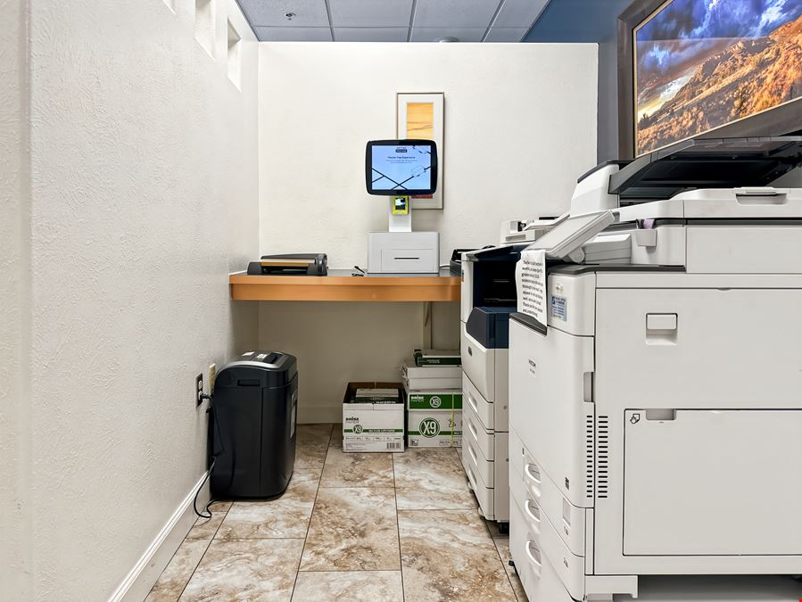 Regus - Albuquerque - Lang Ave
