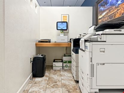 Regus - Albuquerque - Lang Ave