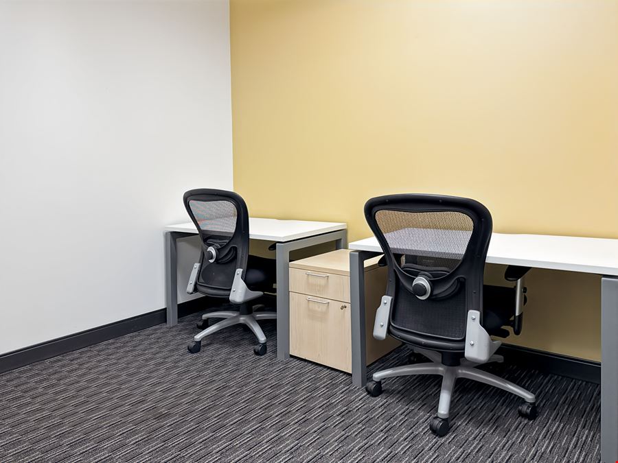 Regus - Silver Spring - Metro Plaza II