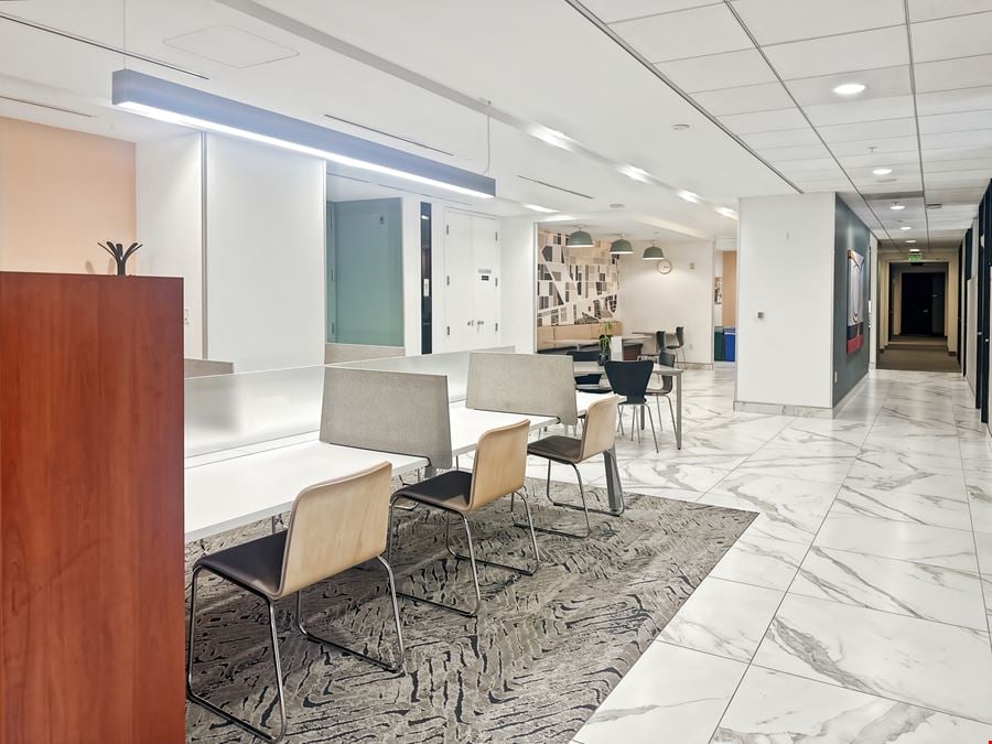 Regus - San Francisco - 50 California