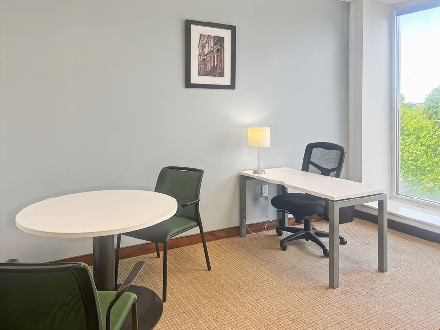 NC, Charlotte - Southpark Fairview