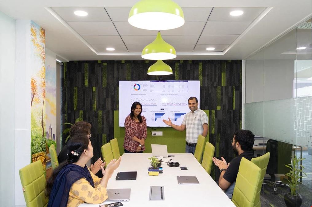 Iksana Workspaces - MI Road