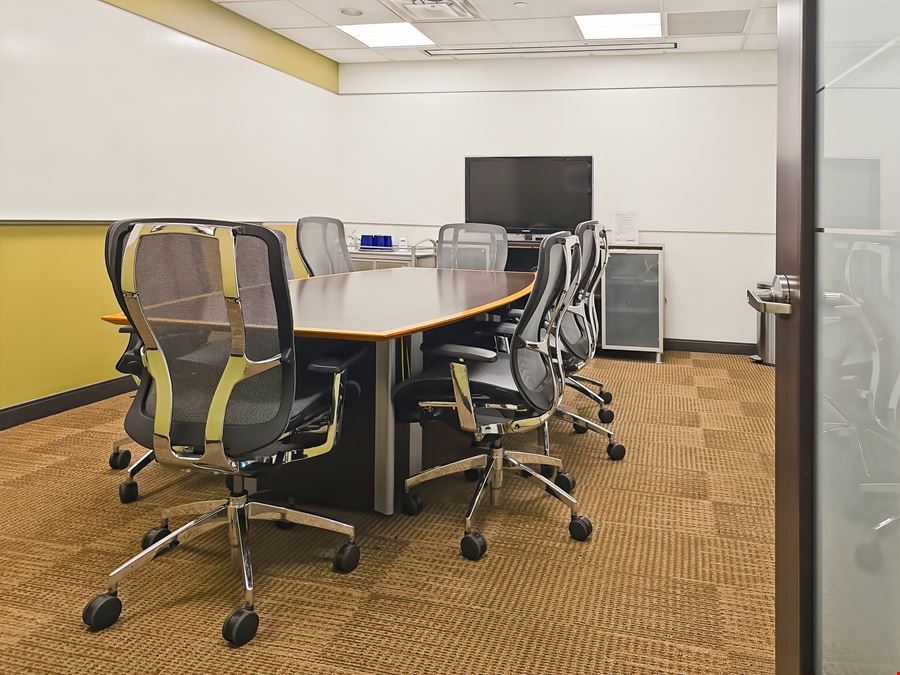 Regus - New York City - 600 Third Avenue