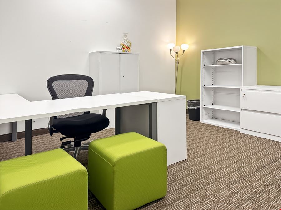 Regus - Calgary - Crowfoot Centre