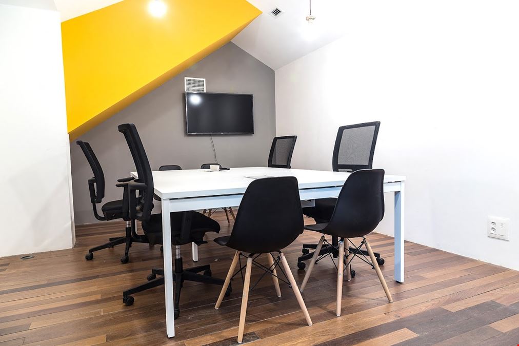 CREC Coworking - Eixample Gran Via
