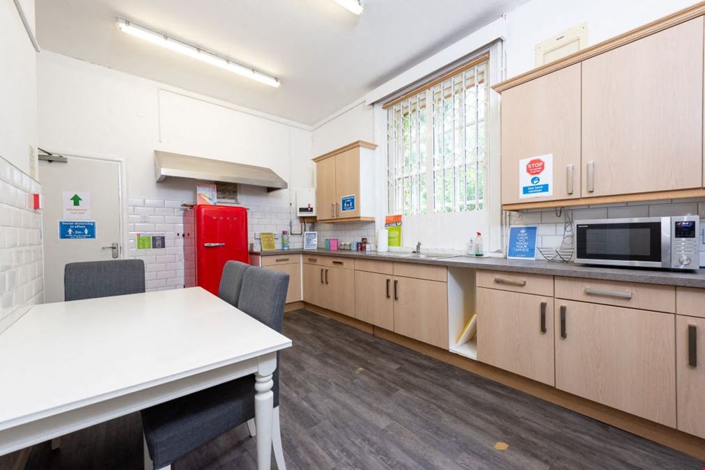 Signal Bizhub Group LTD