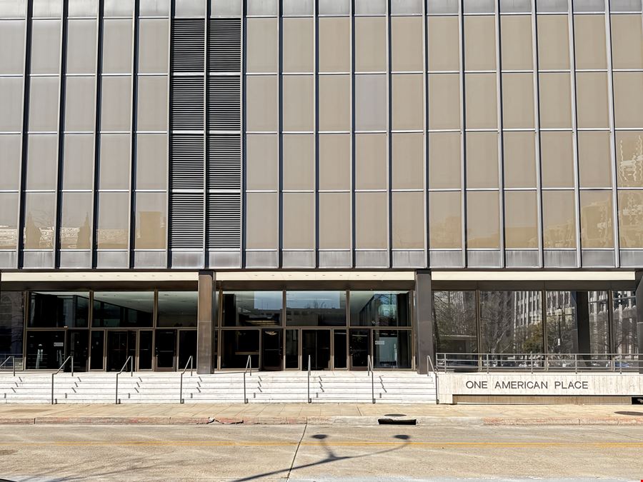 LA, Baton Rouge - Downtown - One American Place