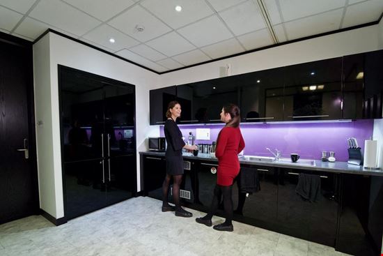 One Avenue Group - Birchin Court