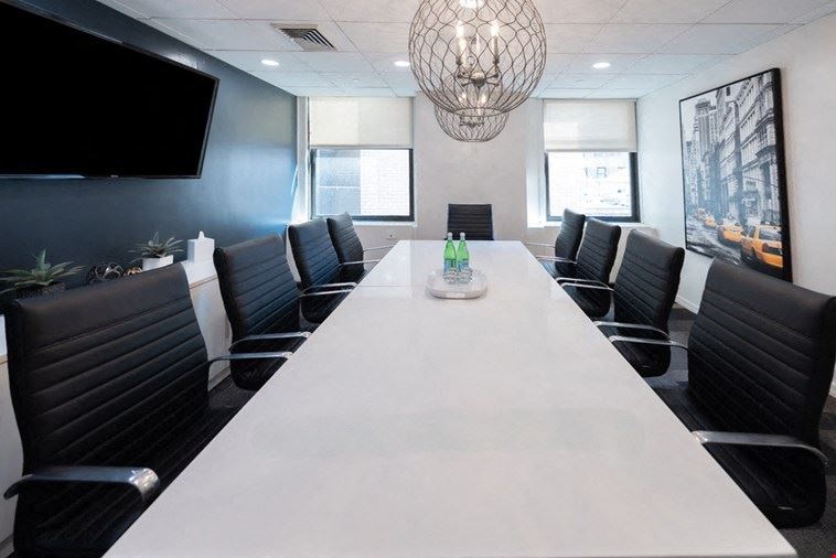 10 Person Meeting Room A - Large