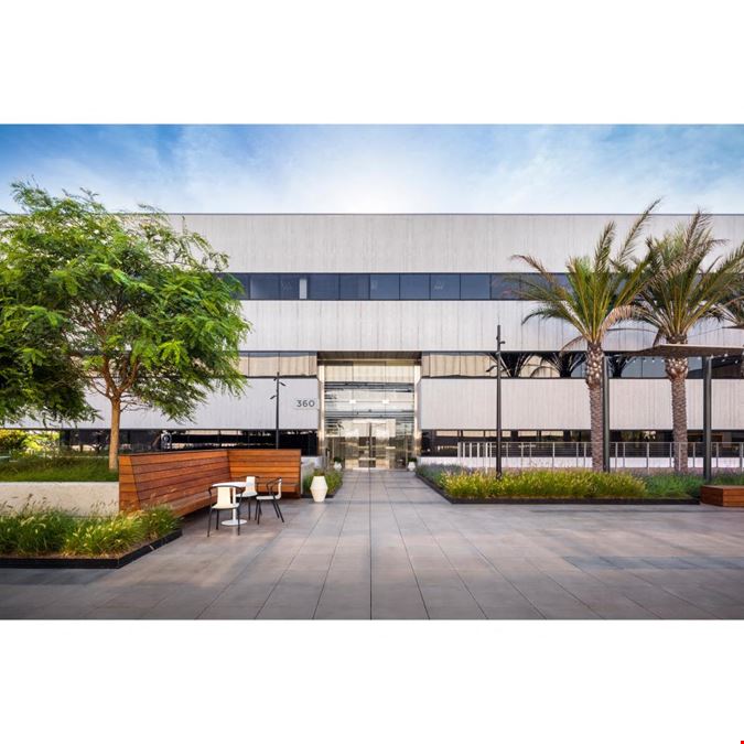 Spaces El Segundo LAX