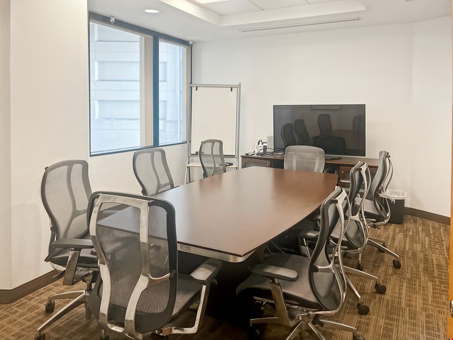 CA, San Diego - Emerald Plaza