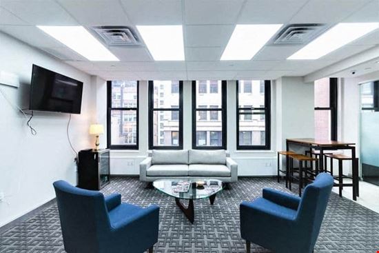 15 West 38th Street