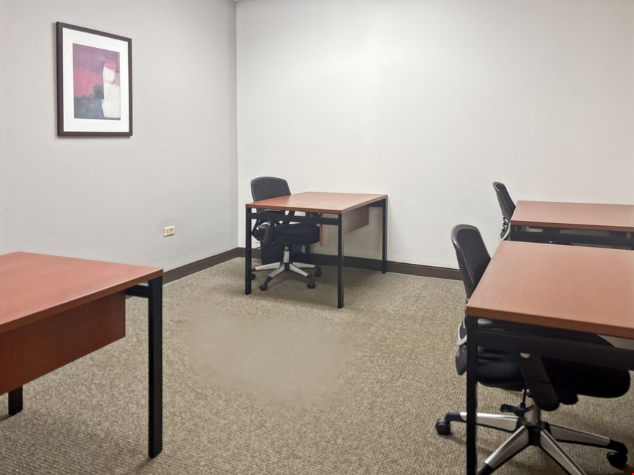 IL, Schaumburg - Gateway Executive Park