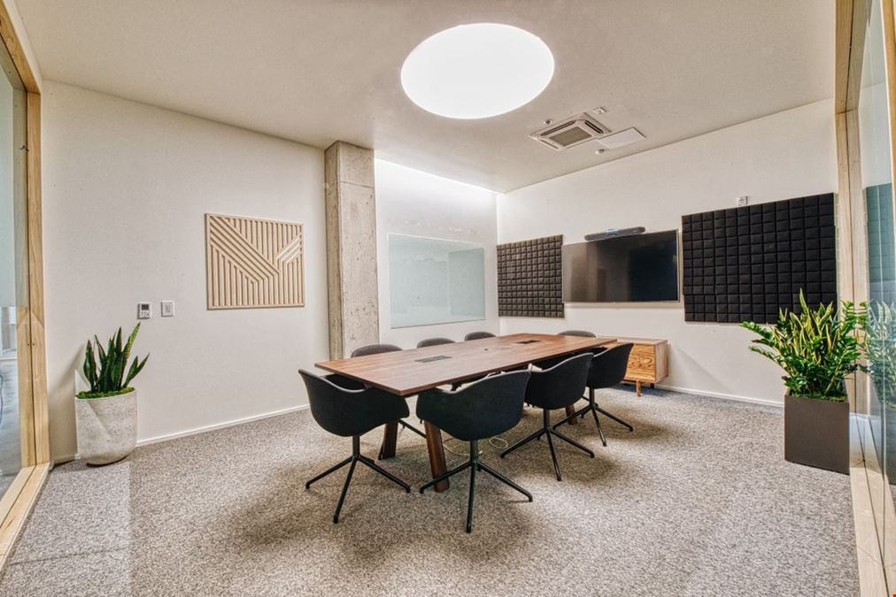 Medium Meeting Room (M3)