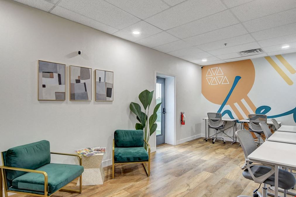 Incubase Workspace Huddle Room