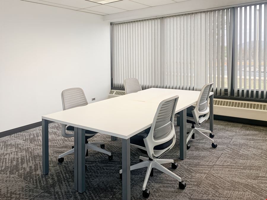 Regus - Hampton - Frontage Rd
